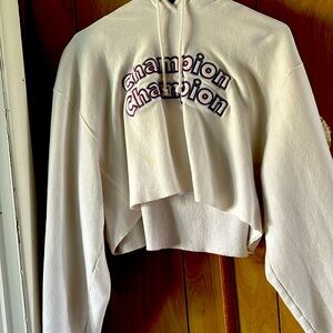 Medium White Champion cropped hoodie